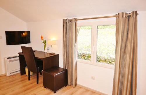 Flassans-sur-Issole Hotel | Domaine du Lac - Teritoria