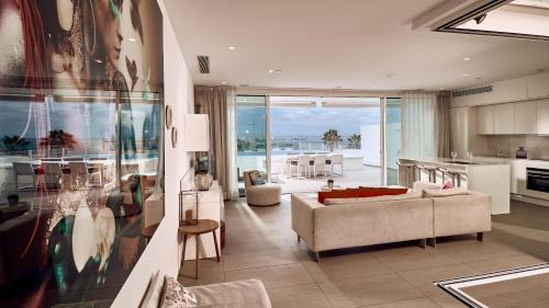 El Duque Hotel | Domes Baobab Suites
