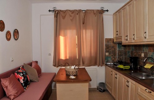 Kalambaka Apartment | Dominique Meteora House