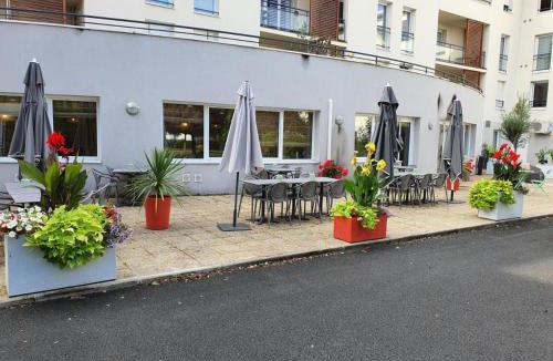 Montlucon Apartment | DOMITYS - Les Rives du Cher