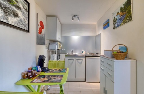 Frontignan Apartment | Douceur Méditerranéenne