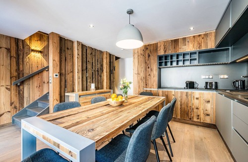 Argentiere Ski Chalet | DOUKA - Upscale chalet with sauna and hot tub