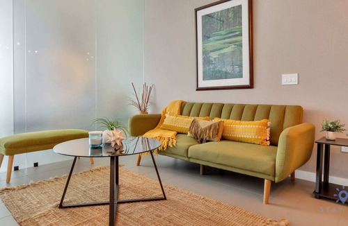 Town Square Apartment | Downtown Miami Condo Retreat|Free Parking