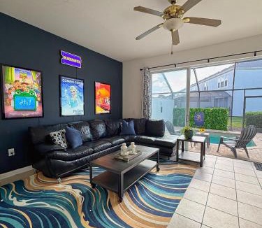 Windsor Hills House | Dream Pool Home resort 6miles to Disney