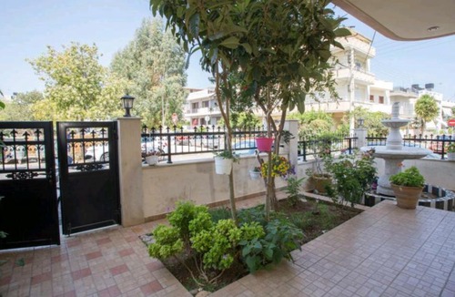 Nea Alikarnassos Apartment | Dreamy Airport's Apartment
