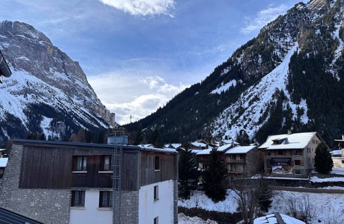 Pralognan-la-Vanoise Apartment | Duplex 4 Rooms+Mezzanine, 10 People, Close to Cable Car & Shops