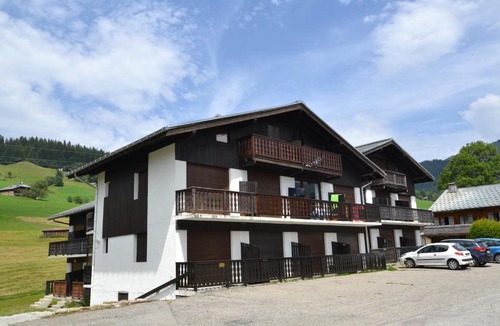 Notre-Dame-de-Bellecombe Apartment | Duplex cosy près des pistes avec wifi et animaux acceptés - FR-1-505-38