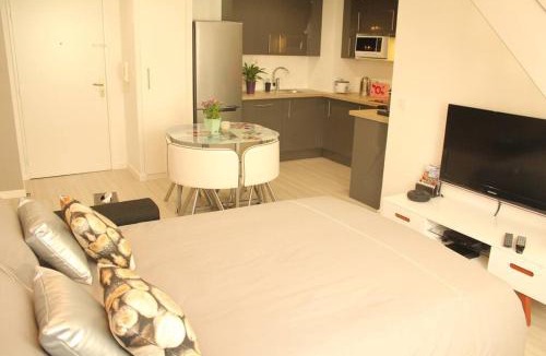 Villette - Maisons Neuves Apartment | Duplex cosy avec terrasse/Part-Dieu