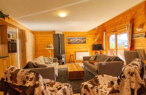 Les Esserts Apartment | Duplex for 10 at the foot of the slopes in Morillon