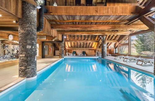 Meribel Village Apartment | Duplex with fireplace, near slopes and village, spa included
