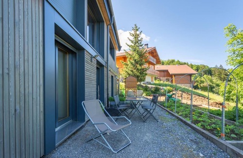 Habere-Poche Apartment | Eco-gite dans chalet neuf au pied des montagnes