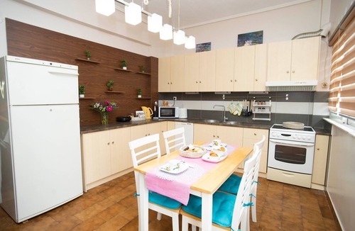 Patras Apartment | Electra's 2-Bedroom Apt-Convenient Location Patra