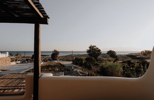 Plaka Villa | Elegance Villa with Private Pool and Private Jacuzzi