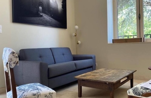 Ainay-le-Vieil Cottage | Elegant house with private garden, castle view