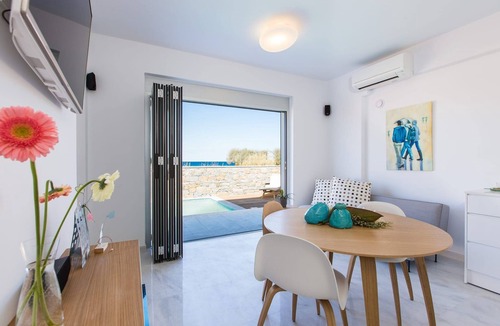 Pigianos Kampos Villa | Elegant Rethymno Villa | Villa Doma | 2 Bedrooms | Beach Front