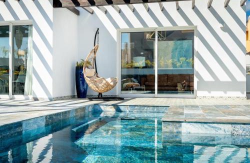 Playa Paraiso Villa | Enchanting Villa Alma Heated Pool