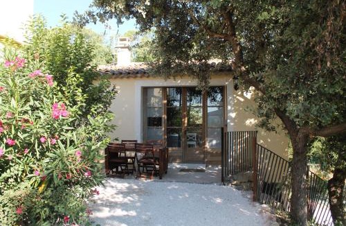 Besse-sur-Issole House | Entre Ciel et Terre