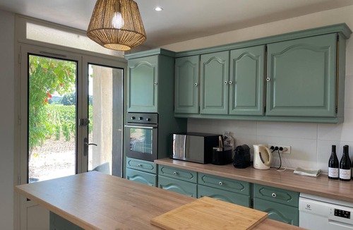 Courthezon House | Entre Deux Vignes - An idyllic setting for families and groups