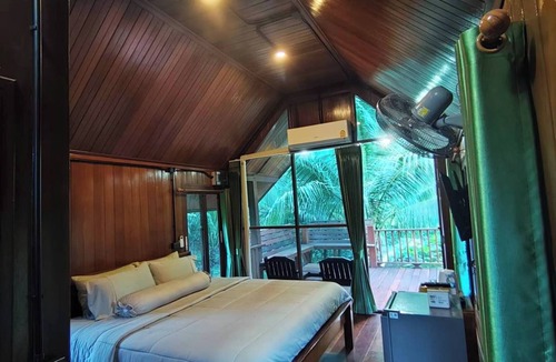 Ao Luek House | Escape to Nature in Ao Luek Tai with Thai-Style House