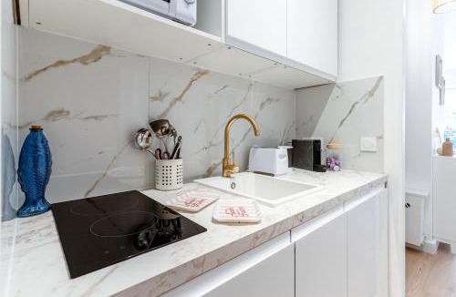 Beaulieu-sur-Mer Apartment | Etablissement