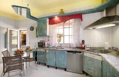 Candelaria House | Eveas - Villa with Pool in Tenerife