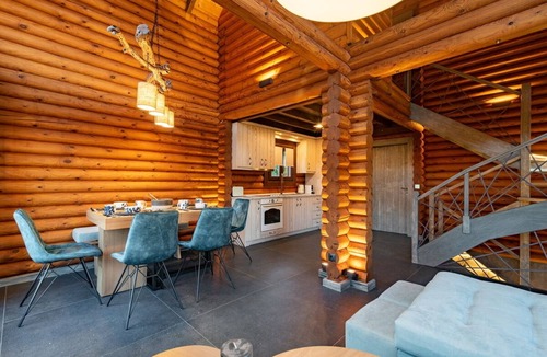 Karpenisi Villa | Evritos Villas & Suites with Pool