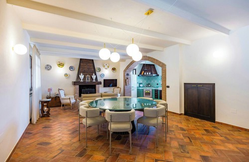 Caiazzo House | Exclusive villa with pool near Caserta