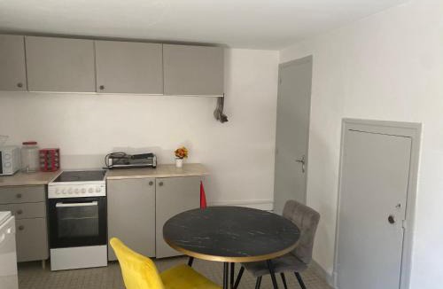 Graulhet House | Exotik