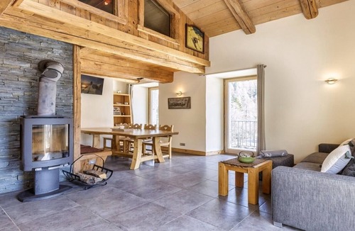 Montroc Apartment | Experience THE AWE AND Wonder OF Chamonix