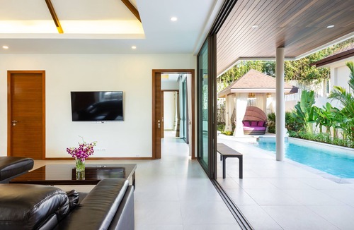 Rawai Villa | Exquisite Thai Balinese Pool Villa Mika