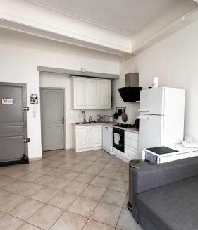 Le Beausset Apartment | Fabuleux Logement