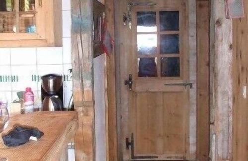 Saint-Gervais-les-Bains Apartment | Face Mont Blanc, Ski in, Car-free holiday, Duplex old mountain pasture