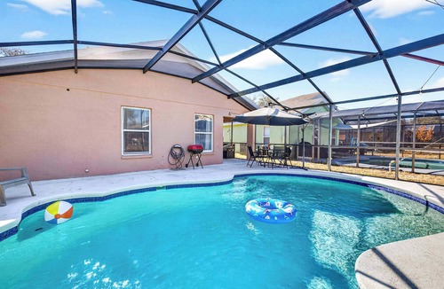 Sandy Ridge House | Family 4 Bedroom Davenport Pool Home!