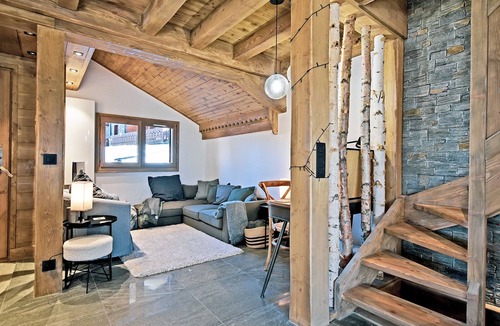 Les Menuires Ski Chalet | Family chalet in Les Menuires, sauna, parking, close to ski slopes