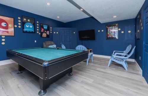 Lake Berkley House | Family Resort Pool Home Near Disney