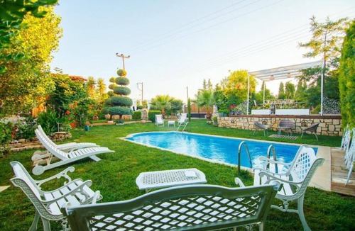 Marathitis Villa | Fantastic Villa in a Dreamy Garden,15 Minutes From the Sandy Beach!