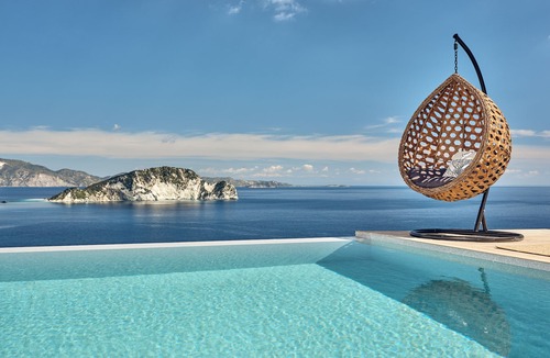 Marathias House | Feather Suite (Sea View, Private Pool)
