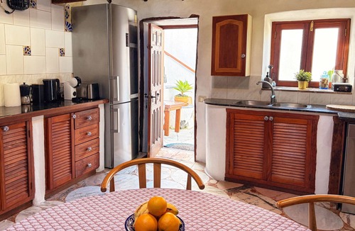 El Tanque House | Finca with jacuzzi and sea view