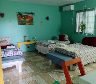 Silver Sands Hotel | Fisherman's Inn Hotel Silver Sands, Duncans Bay