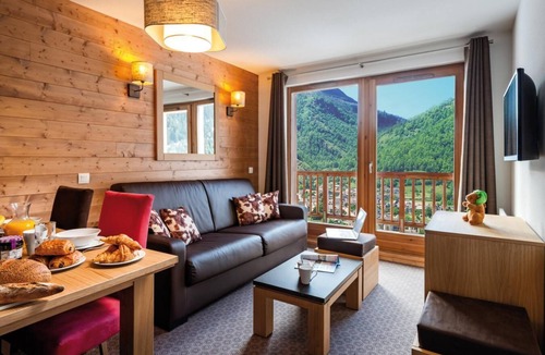 Pralognan-la-Vanoise Apartment | Fitness, swimming pool, terrace, balcony, tv, ski locker, 31-38m², Pralognan-la-Vanoise