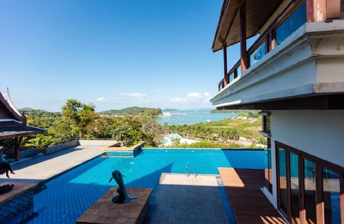 Talat Nuea House | Five-Star Retreat: A Luxe Escape in Phuket.