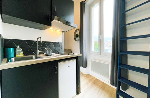 Quartier Chorier-Berriat Apartment | #FK | The Altitude Nest 🐦 Air conditioning