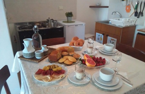 San Rocco Apartment | Flat in San Rocco with private parking