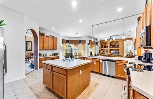 Legacy Park Villa | Fnatstic 4 Bedroom Private Pool Villa Near Disney