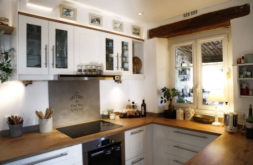 Seillans House | FORMER MAS RESTORED 3 AIR CONDITIONED BEDROOMS LARGE HEATED POOL