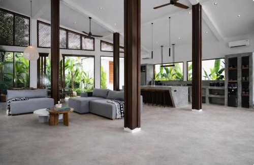 Kedewatan Villa | Four Bedroom Luxury Villa Laya