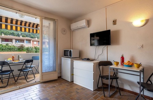 La Madrague Apartment | Les Aigues Marines by Interhome