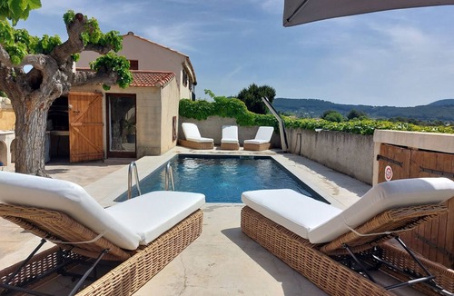 Saint-Cyr-sur-Mer Apartment | La Bastide Neuve by Interhome