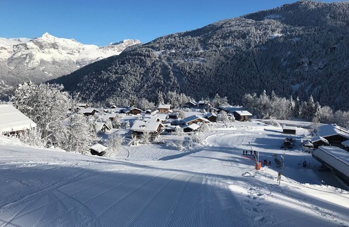 Saint-Nicolas-de-Veroce Ski Chalet | Chalet 10 pers, on the slopes, Mont Blanc view