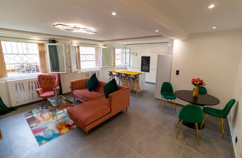 Grand Clement Apartment | *Free parking* Chic and elegant in VILLEURBANNE *All-inclusive*